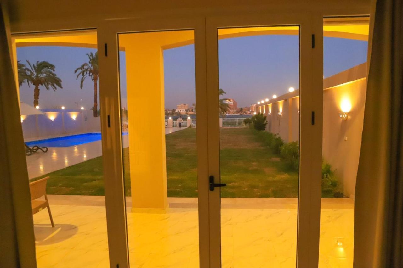 Royal Nile Villas - Pool View Apartment 2 Luxor Bagian luar foto