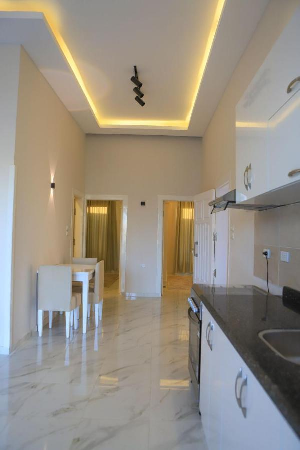 Royal Nile Villas - Pool View Apartment 2 Luxor Bagian luar foto