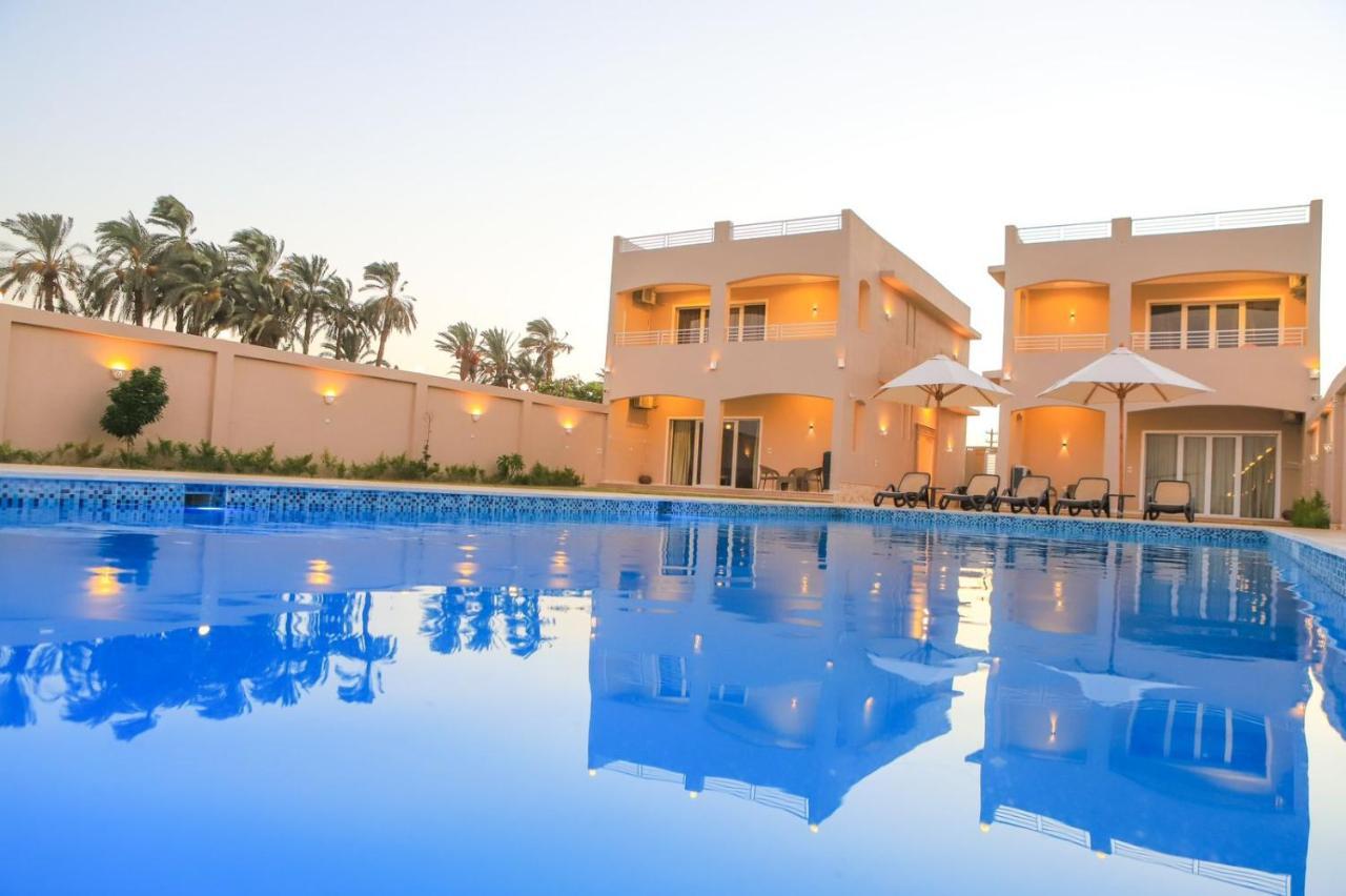 Royal Nile Villas - Pool View Apartment 2 Luxor Bagian luar foto