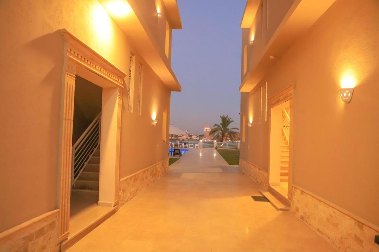 Royal Nile Villas - Pool View Apartment 2 Luxor Bagian luar foto